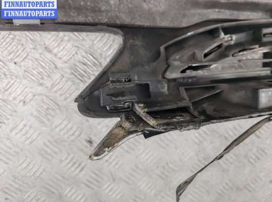 купить Бампер передний на Peugeot 607