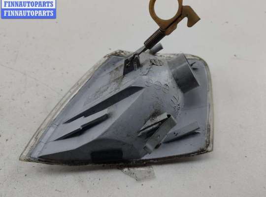 купить Поворотник (указатель поворота) правый на Volkswagen Passat B5