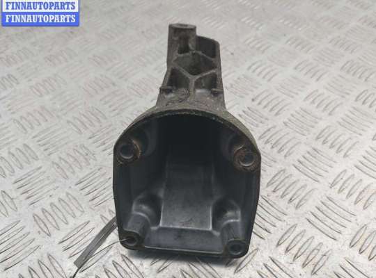 купить Кронштейн двигателя опорный на Mercedes E-Class W211 (2002-2009)