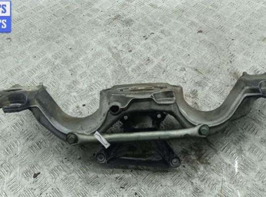 купить Кронштейн КПП опорный на Audi A4 B6 (2001-2004)