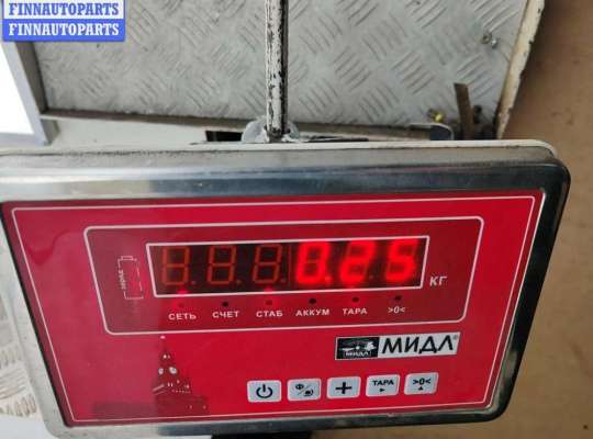 купить Молдинг двери передней левой на Audi 80 B4 (1991-1996)