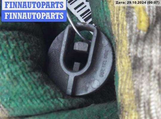 купить Кронштейн радиатора на Volkswagen Passat B5+ (GP)