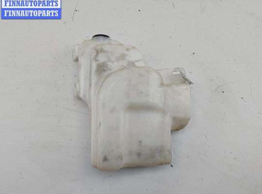 Бачок омывателя на Opel Insignia