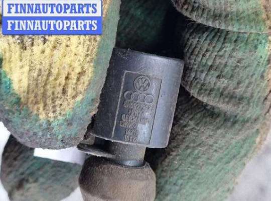 купить Разъем (фишка) проводки на Volkswagen Bora