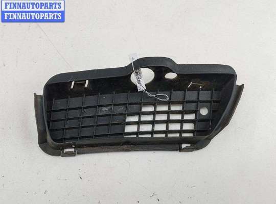 Решётка (заглушка) в бампер VG2730473 на Volkswagen Golf-3
