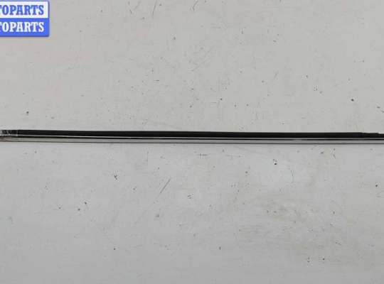 купить Молдинг стекла двери задней левой наружный на Volkswagen Passat B5+ (GP)