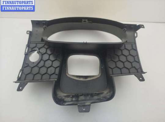 купить Рамка (обрамление) щитка приборов на Volkswagen Crafter