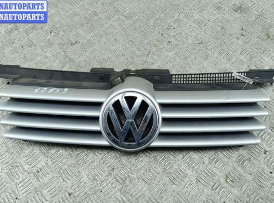 купить Решетка радиатора на Volkswagen Bora