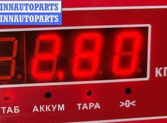 купить Рамка передняя (панель кузовная, телевизор) на Volkswagen Passat B5