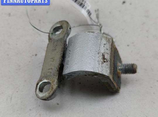 купить Петля крышки (двери) багажника на Skoda Fabia mk2 (5J)