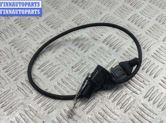 купить Датчик положения коленвала на Volkswagen Passat B5