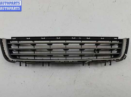 купить Решётка (заглушка) в бампер на Opel Astra H (2004-2009)