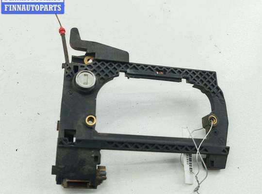 Корпус (держатель) ручки двери передней левой BM3602560 на BMW 5 E39 (1995-2003)