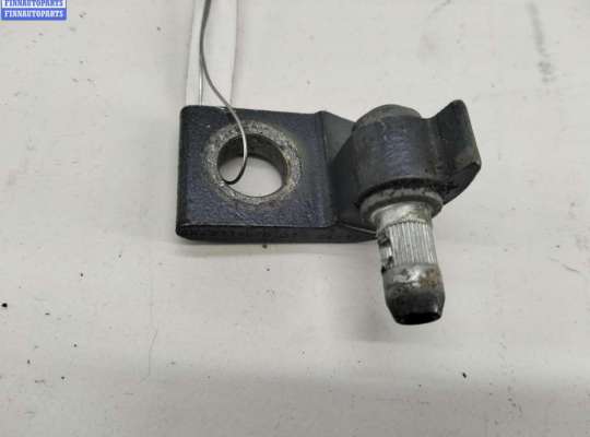 купить Петля двери передней левой на Audi Q3 8U (2011-2018)