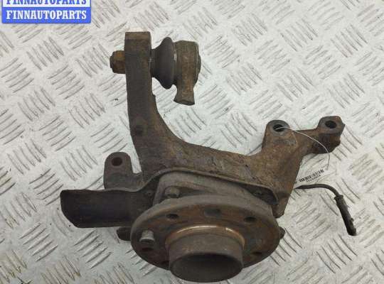 Ступица передняя правая OP2442232 на Opel Zafira B (2004-2014)