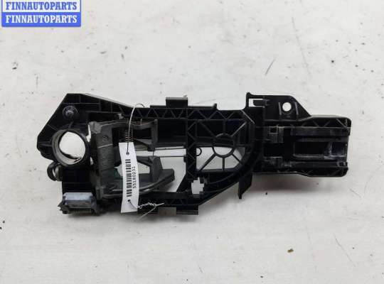 купить Ручка двери наружная задняя правая на Volkswagen Passat B6