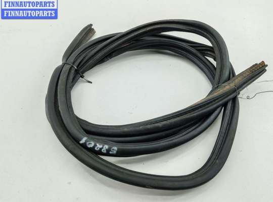 Купить Уплотнитель крышки (двери) багажника на Volkswagen Passat B4 Уплотнитель крышки (двери) багажника VG2718038 на Volkswagen Passat B4