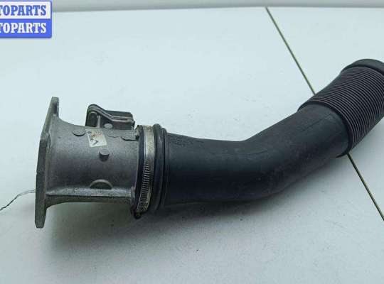 купить Расходомер (измеритель потока воздуха) на Audi A4 B5 (1994-2001)