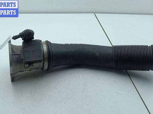 купить Расходомер (измеритель потока воздуха) на Audi A4 B5 (1994-2001)