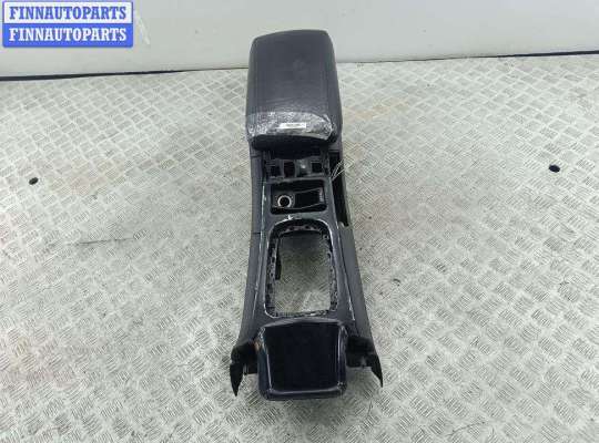 купить Подлокотник на Peugeot 607