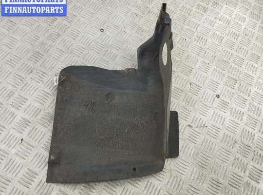 Защита крыла (подкрылок) передняя правая MB1733096 на Mercedes C-Class W203 (2000-2006)