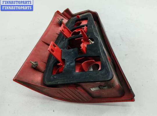 купить Фонарь задний правый на Volkswagen Golf-4