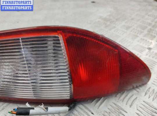 купить Фонарь задний правый на Ford Mondeo III (2000-2007)