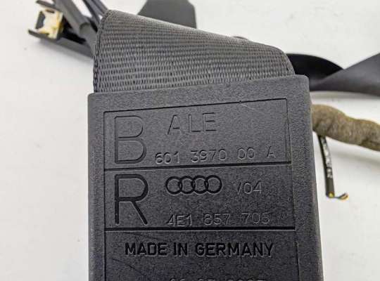 купить Ремень безопасности передний правый на Audi A8 D3 (2002-2010)
