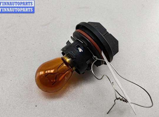 купить Патрон лампы указателя поворота на Mercedes C-Class W203 (2000-2006)