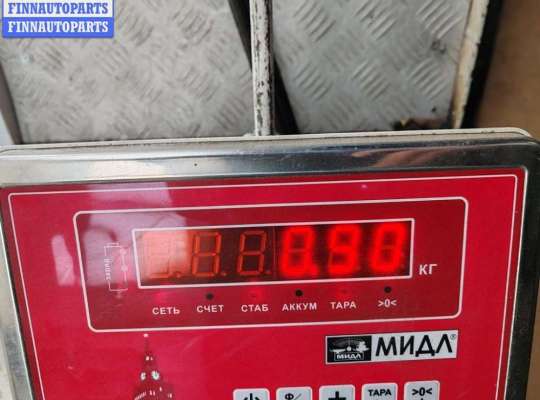 Диффузор (кожух) вентилятора радиатора на BMW 7 (E38)