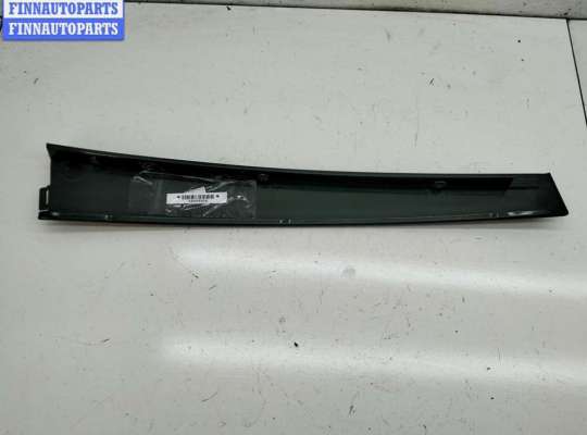 купить Накладка двери передней правой на Skoda Superb mk1 (B5)