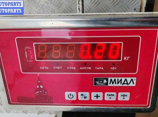 купить Молдинг двери передней левой на Audi A6 C5 (1997-2005)