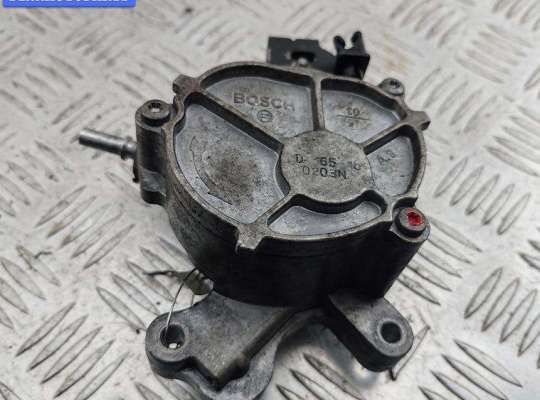 купить Насос вакуумный на Peugeot 307