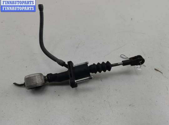 Цилиндр сцепления главный на Opel Zafira A