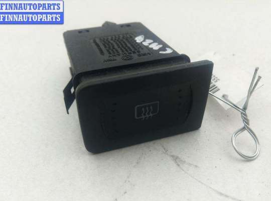 купить Кнопка обогрева заднего стекла на Volkswagen Golf-4