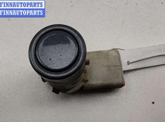 купить Датчик парковки (парктроник) передний на Audi A6 C6 (2004-2011)