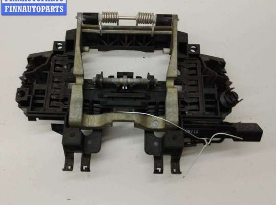 купить Корпус (держатель) ручки двери задней левой на Audi A8 D3 (2002-2010)