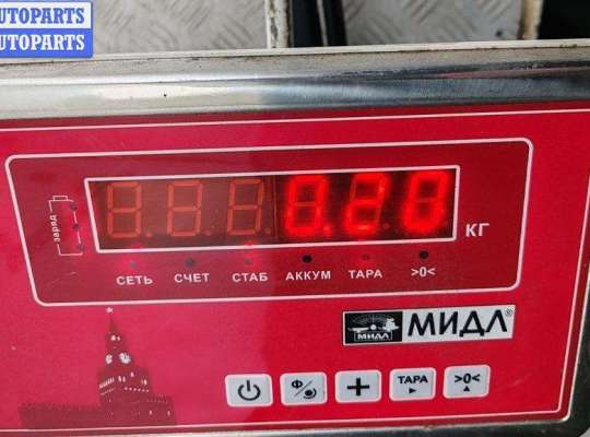 купить Молдинг двери задней правой на Audi A6 C5 (1997-2005)