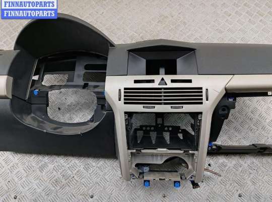 купить Панель приборная (торпедо) на Opel Astra H (2004-2009)