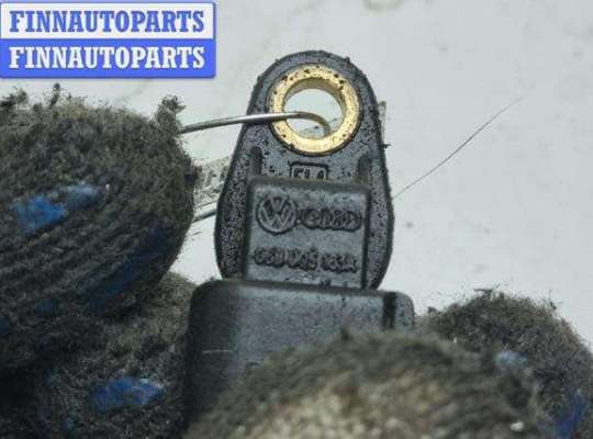 Датчик распредвала на Volkswagen Touran I (1T)