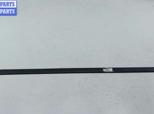 купить Молдинг двери передней левой на Skoda Octavia mk1 (A4 1U) 1996-2010