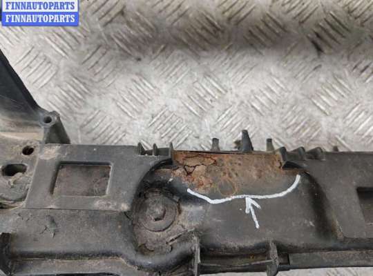 купить Рамка передняя (панель кузовная, телевизор) на Ford Focus I (1998-2005)