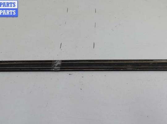 купить Молдинг двери передней левой на Volkswagen Sharan (2000-2010)