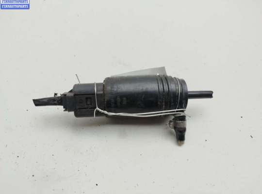 купить Насос (моторчик) омывателя стекла на BMW 7 E38 (1994-2001)