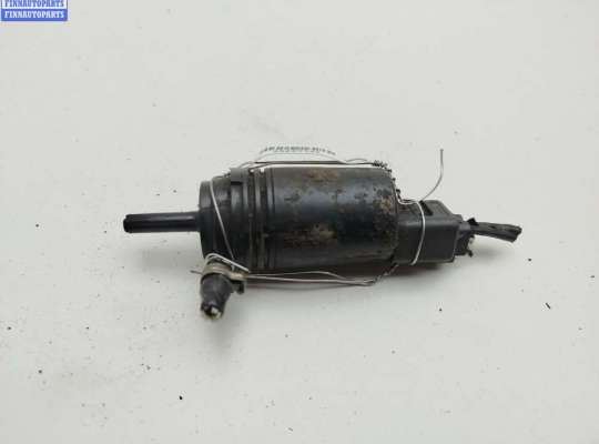 купить Насос (моторчик) омывателя стекла на BMW 7 E38 (1994-2001)