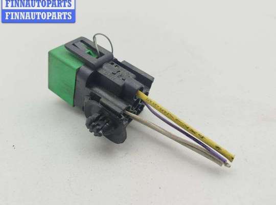 купить Реле вентилятора на Peugeot 807