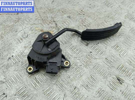 купить Педаль газа на Renault Scenic II (2003-2009)