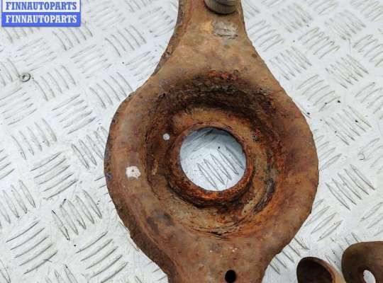 купить Рычаг подвески задний правый на Ford Focus I (1998-2005)