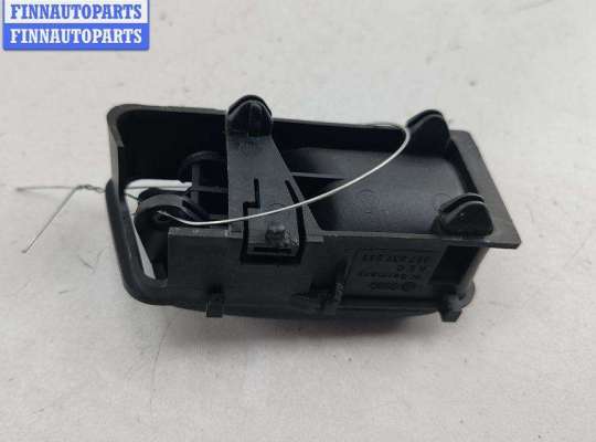 купить Ручка двери внутренняя передняя правая на Volkswagen Passat B3