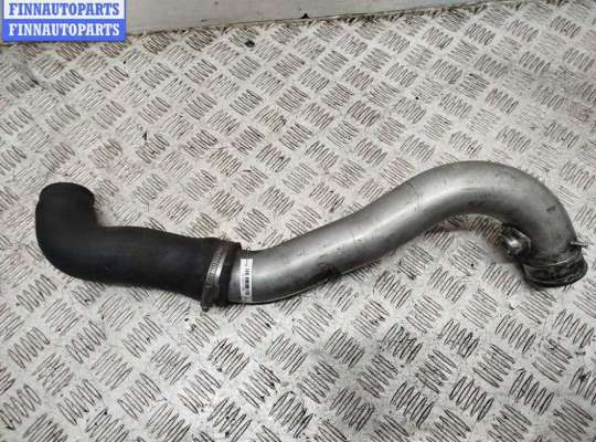 Патрубок интеркулера BM3258708 на BMW 3 E46 (1998-2006)